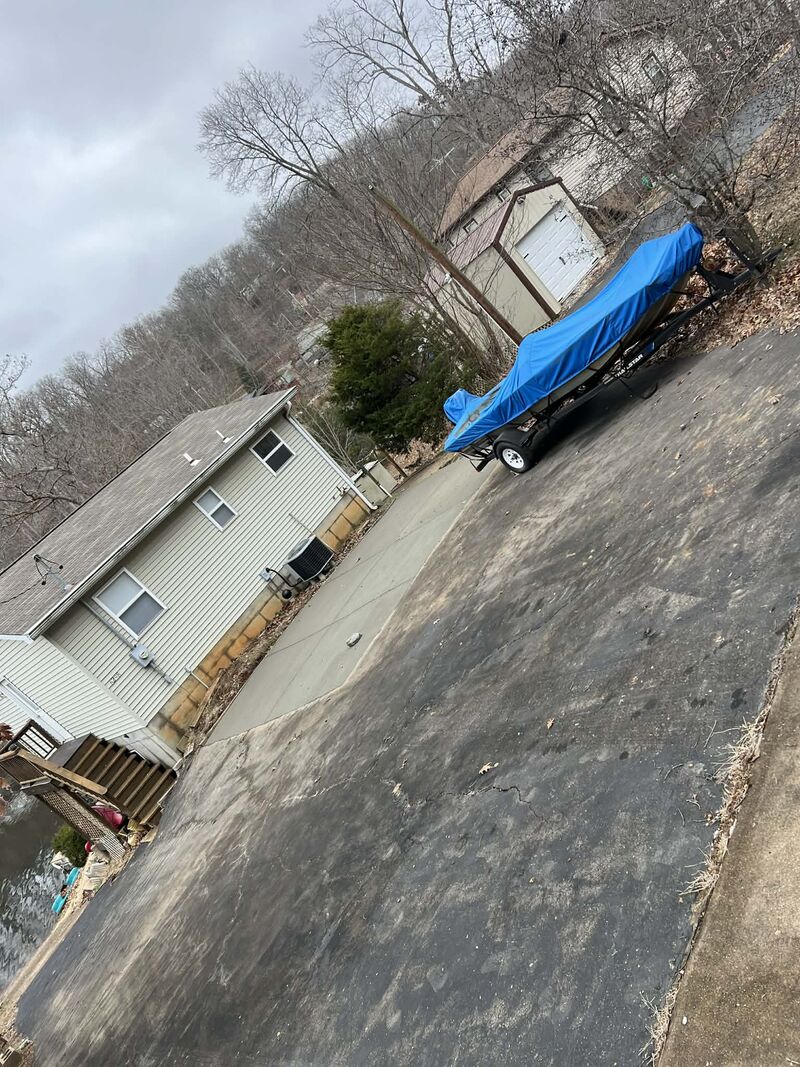 CW Concrete - residential concrete driveway project